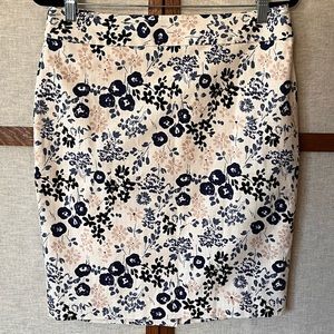 Loft Floral Lined Pencil Skirt with Slit - Size 10